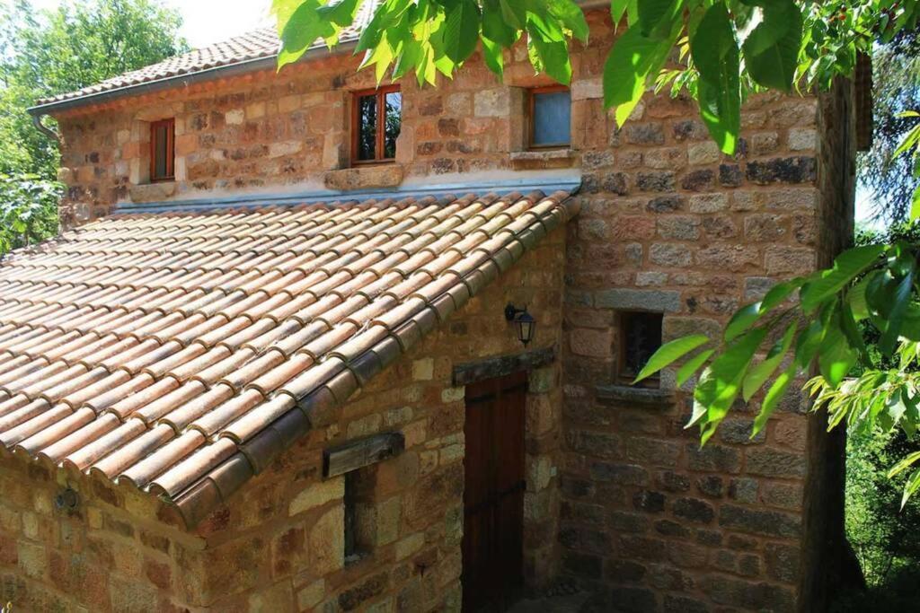 Belle Et Grande Maison Ardechoise Payzac  Bagian luar foto
